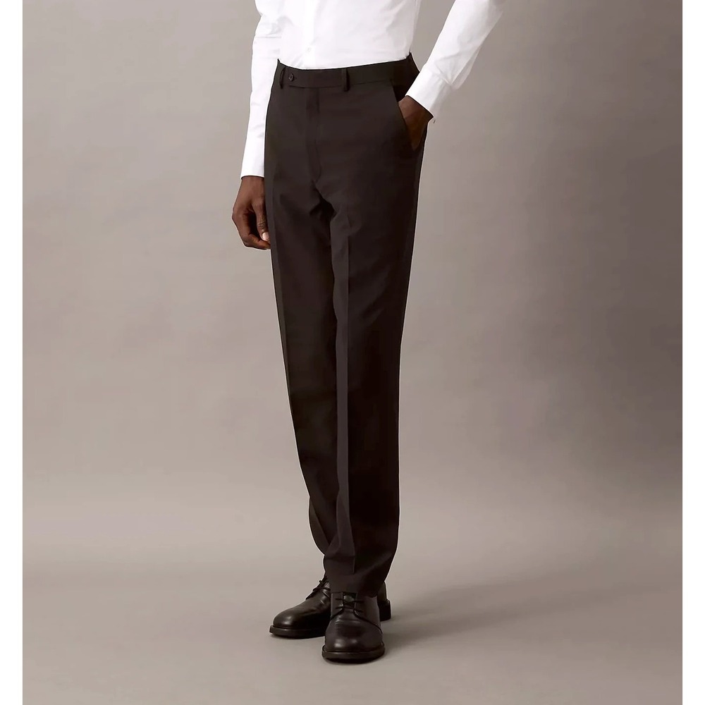 Calvin Klein Mens Slim fit 2-pc Suit Jacket 38R Pants 31W 32L Black Solid Wool - Picture 4 of 16